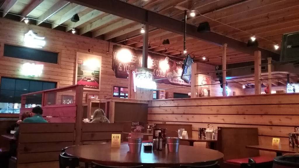 Logans Roadhouse | restaurant | 4320 Fort Campbell Blvd, Hopkinsville, KY 42240, USA | 2708864189 OR +1 270-886-4189