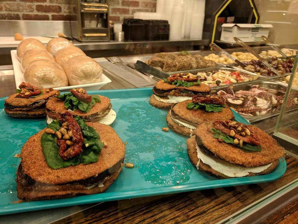 Bambino Ravioli Pastificio | restaurant | 786 Grand Blvd, Deer Park, NY 11729, USA | 6319408490 OR +1 631-940-8490