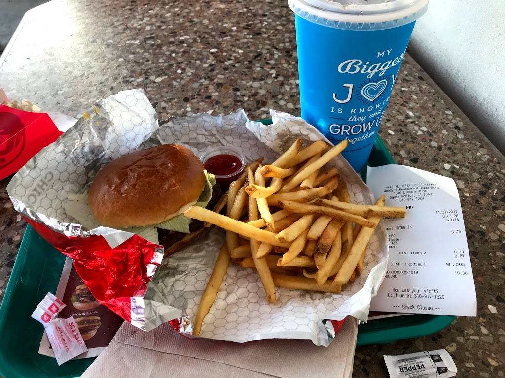 Wendys | restaurant | 1340 Lincoln Blvd, Santa Monica, CA 90401, USA | 3109171529 OR +1 310-917-1529