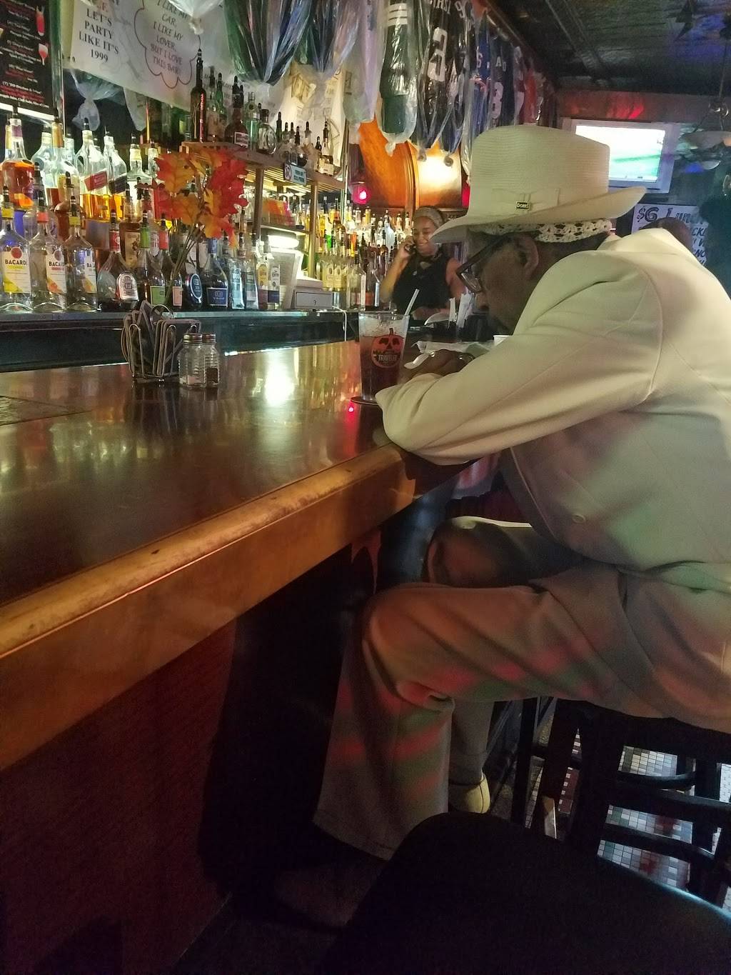 White Horse Tavern | restaurant | 4860 Lancaster Ave, Philadelphia, PA 19131, USA | 2154771190 OR +1 215-477-1190