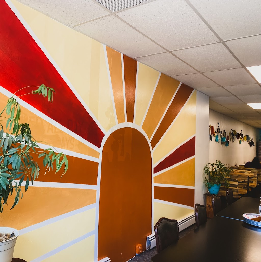 Letz Eat | restaurant | 126 N Grand St, Chariton, IA 50049, USA | 6417744164 OR +1 641-774-4164