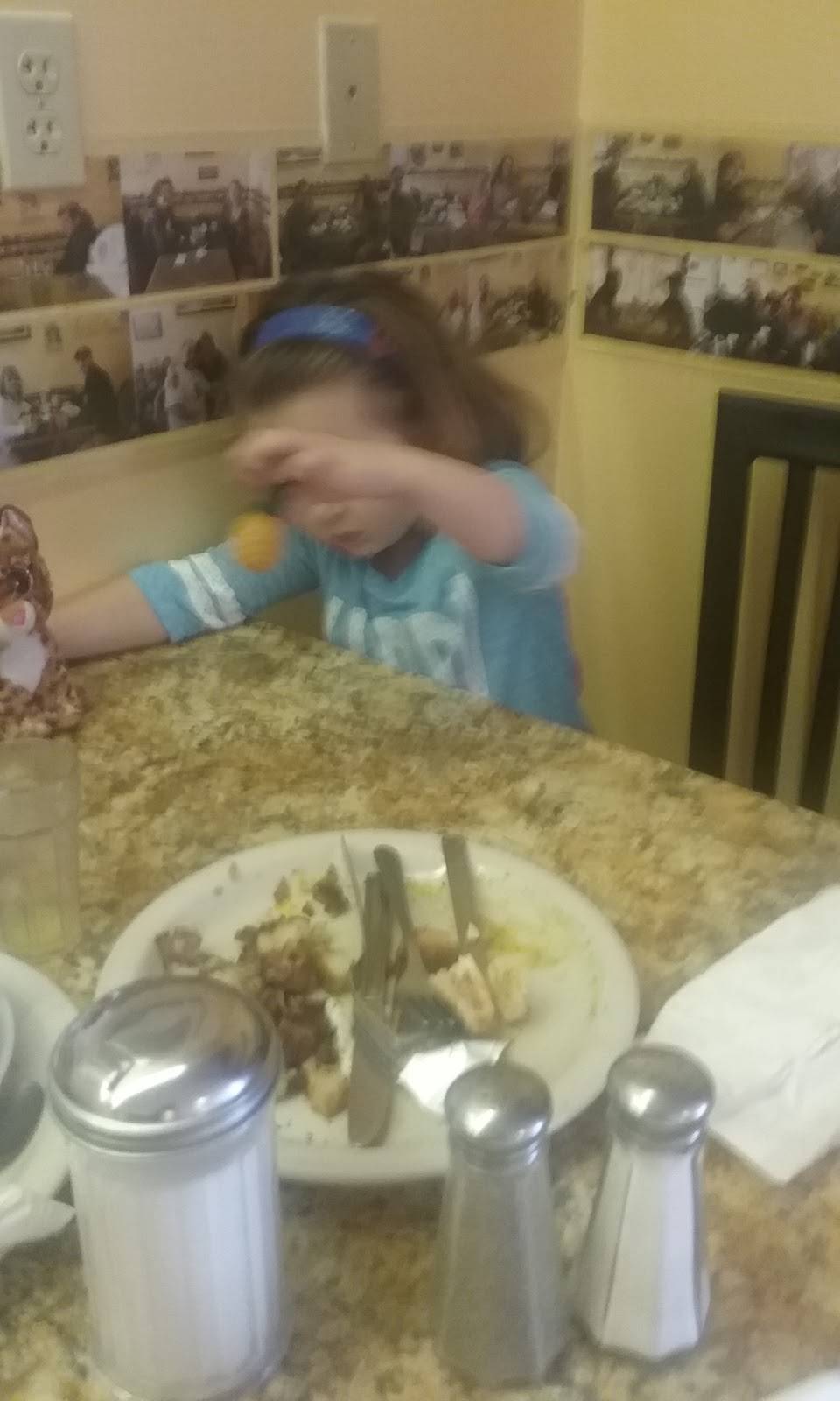 Ware Cafe & Catering Services | restaurant | 24 W Main St, Ware, MA 01082, USA | 4139674611 OR +1 413-967-4611