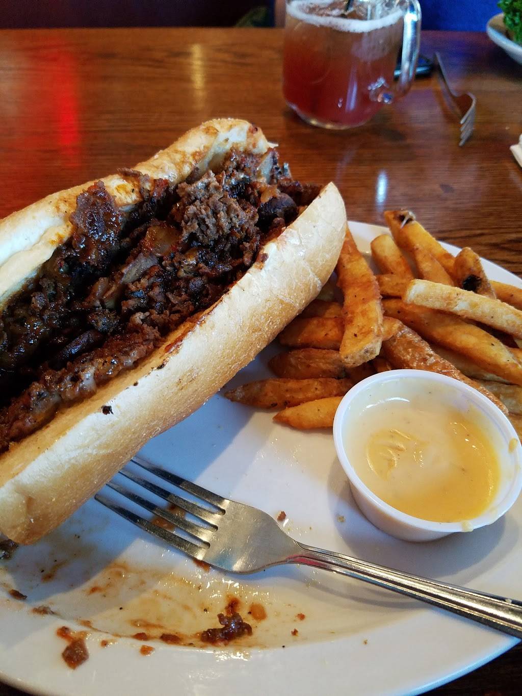 Toccis Tailgaters Pub & Grille | restaurant | 1313 Center St, Bethlehem, PA 18018, USA | 6106250400 OR +1 610-625-0400