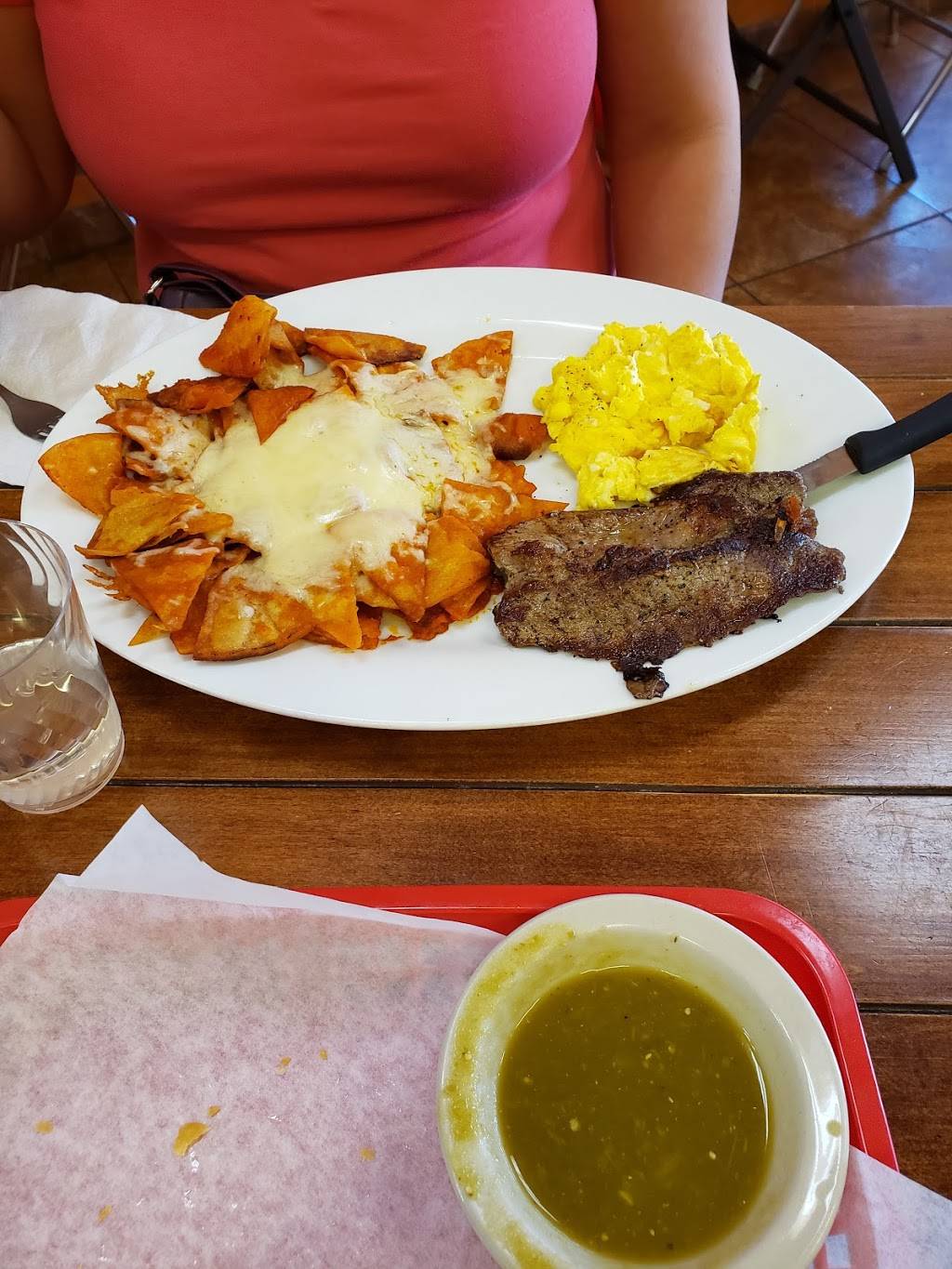 Serranos Juice Bar and Grill | restaurant | 46900 Monroe St, Indio, CA 92201, USA | 7609724176 OR +1 760-972-4176