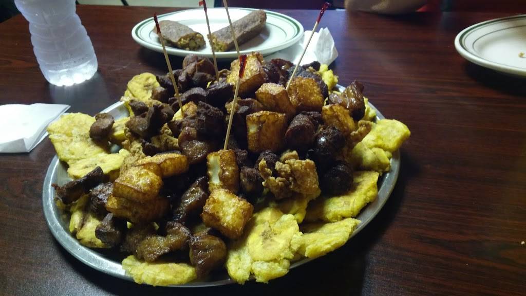 El Faro | restaurant | 1029 Chestnut St, Reading, PA 19602, USA | 6107360155 OR +1 610-736-0155