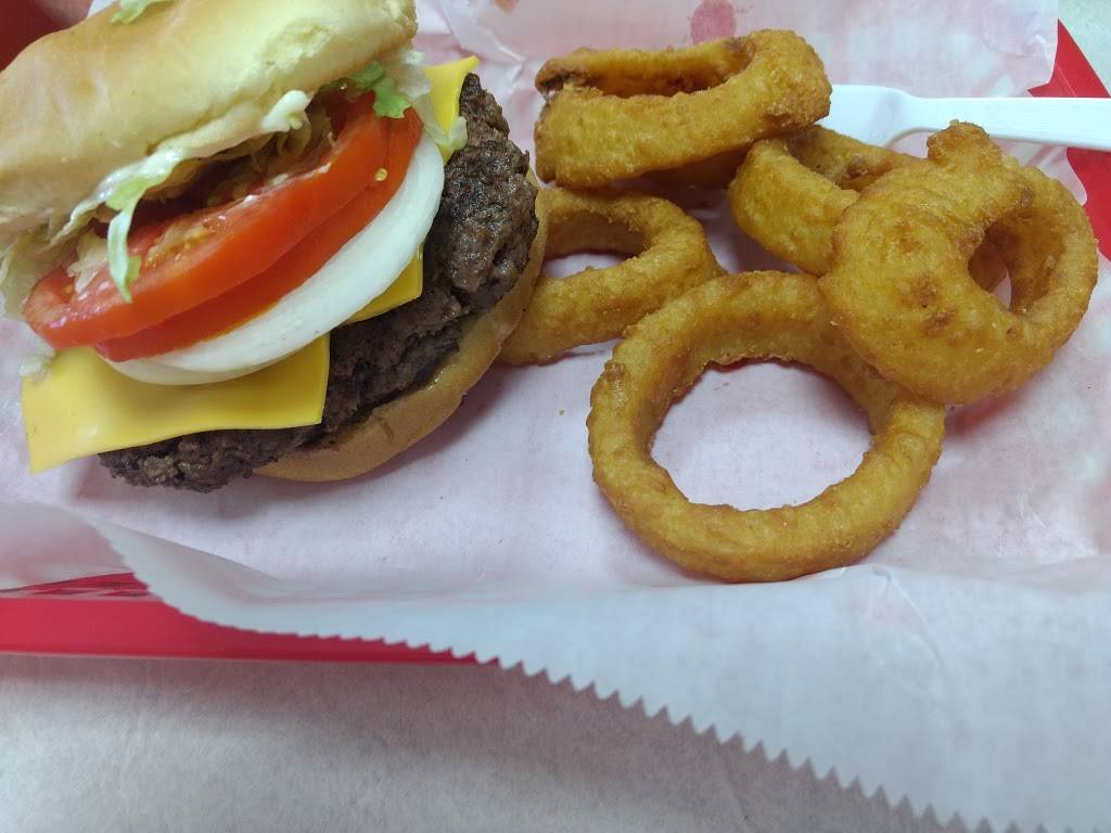 Tooties Restaurant | restaurant | 1310 Virginia Ave, Bristol, TN 37620, USA | 4237646215 OR +1 423-764-6215