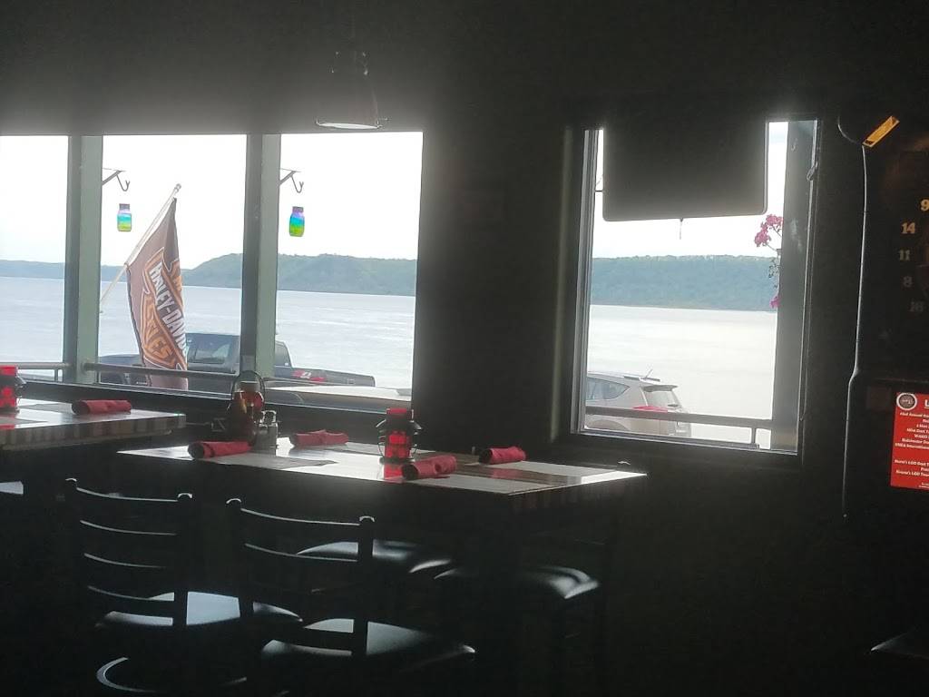 Sportsman Bar & Grill | restaurant | 130 Main St, Ferryville, WI 54628, USA | 6087341234 OR +1 608-734-1234