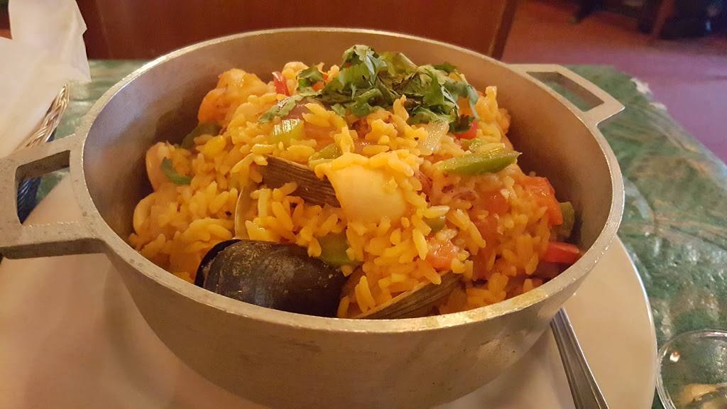 La Lomita Dos | restaurant | 308 Pennsylvania Ave SE, Washington, DC 20003, USA | 2025440616 OR +1 202-544-0616