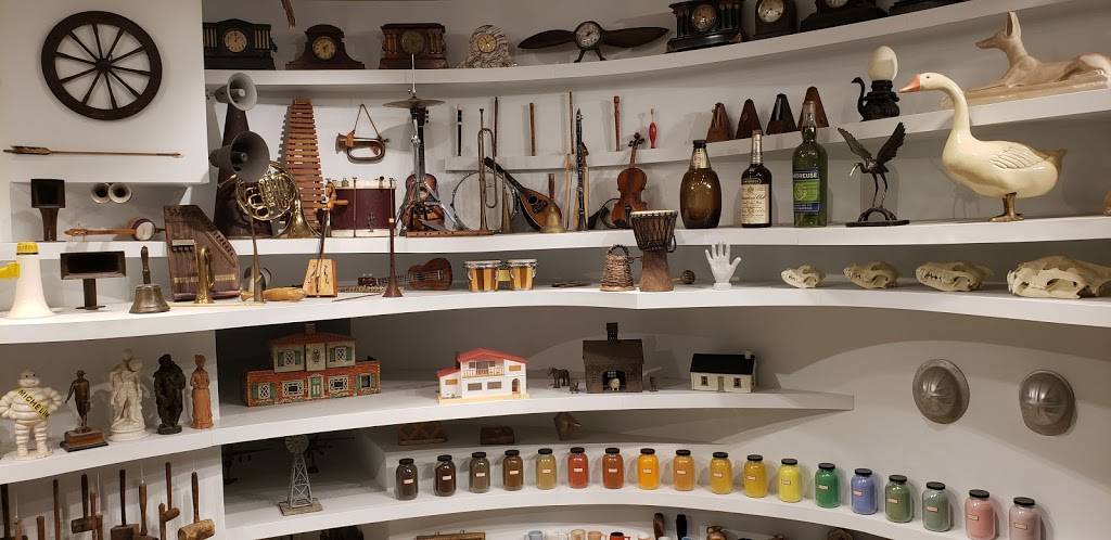 Elwoods | restaurant | 1924 Riverside Dr, Tulsa, OK 74119, USA | 9189499090 OR +1 918-949-9090