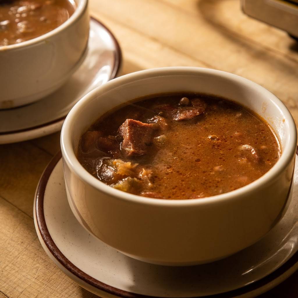 Patrick’s | restaurant | 2105 School St, Ocean Springs, MS 39564, USA | 2288751925 OR +1 228-875-1925