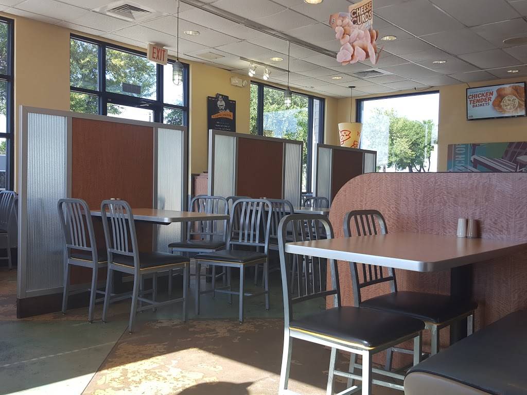 Long John Silvers / A&W | restaurant | 3318 SE Military Dr, San Antonio, TX 78223, USA | 2105910597 OR +1 210-591-0597