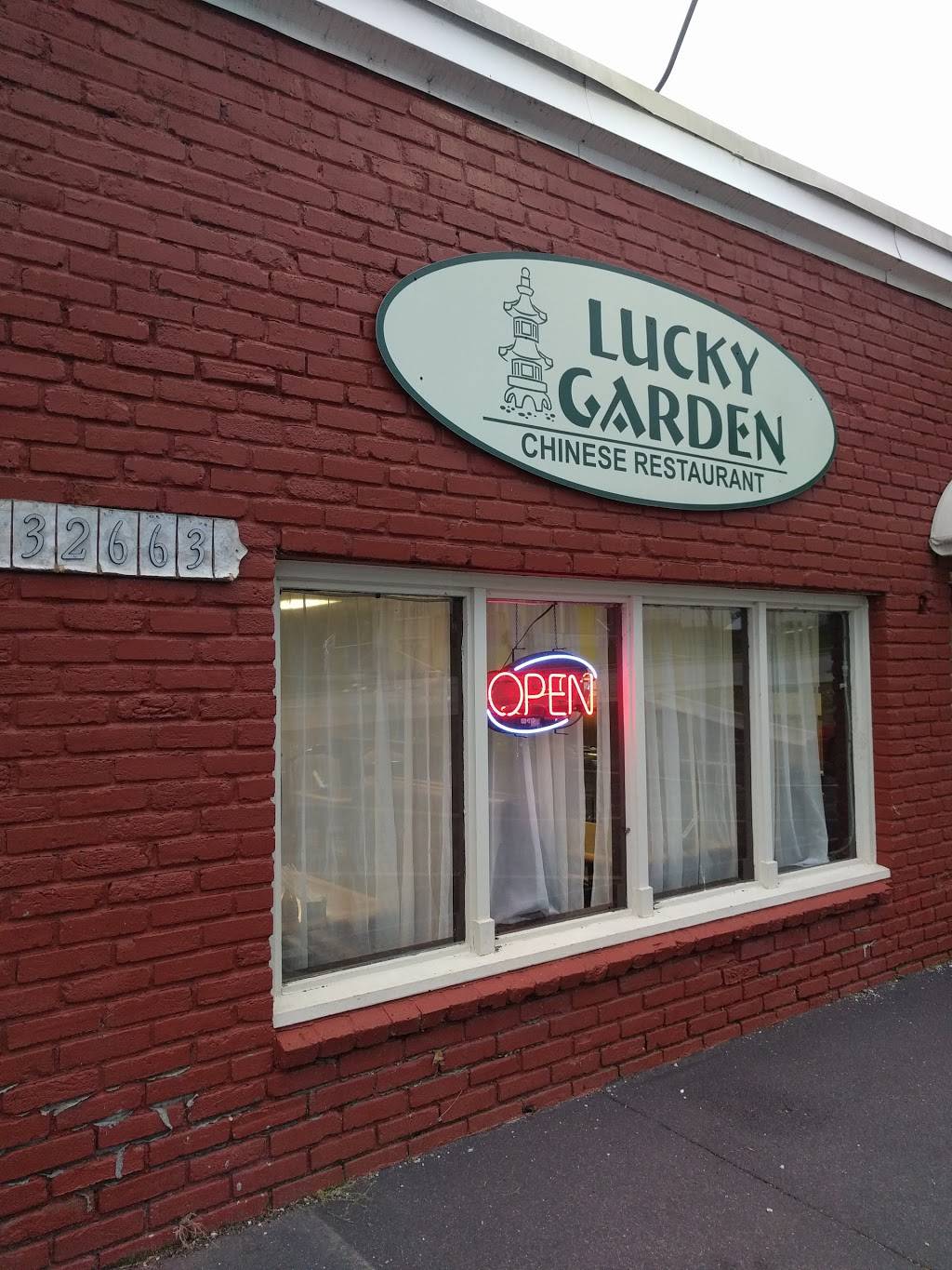 Lucky Garden Chinese (NO BUFFET) | meal delivery | 32663 W 83rd St, De Soto, KS 66018, USA | 9135851916 OR +1 913-585-1916