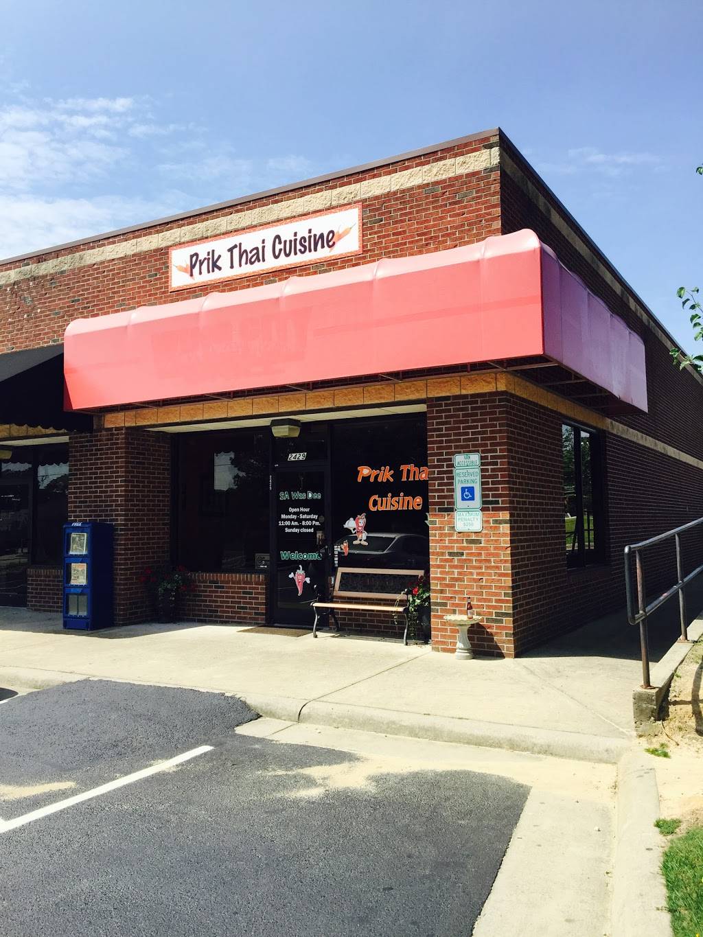 Prik Thai Cuisine | restaurant | 2429 Robeson St, Fayetteville, NC 28305, USA | 9104910256 OR +1 910-491-0256