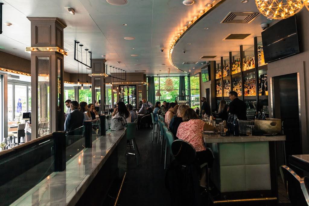 Parc | restaurant | 800 Woodward Ave, Detroit, MI 48226, USA | 3139227272 OR +1 313-922-7272