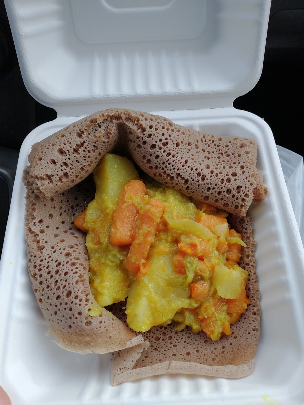 Makedas Cuisine | restaurant | 725 Olive St, Eugene, OR 97401, USA | 5415430787 OR +1 541-543-0787