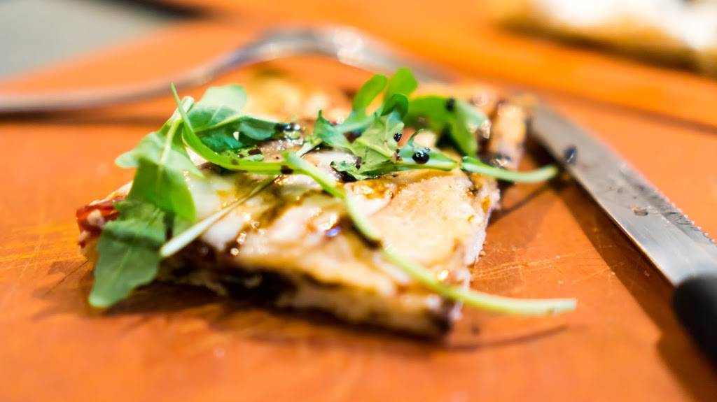 NàRoma | restaurant | 215 Locke St S, Hamilton, ON L8P 4B6, Canada | 9055256699 OR +1 905-525-6699