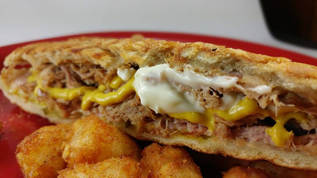 Pete & Shortys | meal takeaway | 7402 49th St N, Pinellas Park, FL 33781, USA | 7275498000 OR +1 727-549-8000