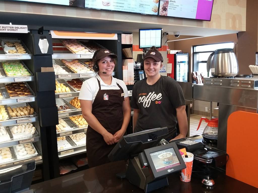 Dunkin | bakery | 1220 18th Street Suite 120, Silvis, IL 61282, USA | 3097921227 OR +1 309-792-1227