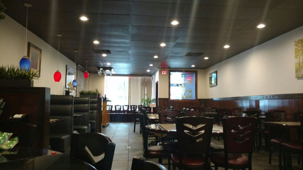 Tree Garden | restaurant | 1317 McKennans Church Rd, Wilmington, DE 19808, USA | 3029998878 OR +1 302-999-8878