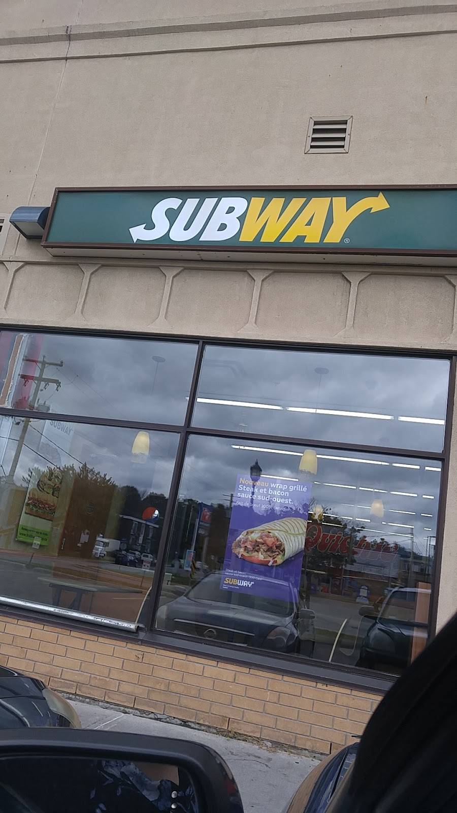Restaurant SUBWAY | restaurant | 24 Boulevard du Mont-Bleu, Gatineau, QC J8Z 1J1, Canada | 8197713031 OR +1 819-771-3031