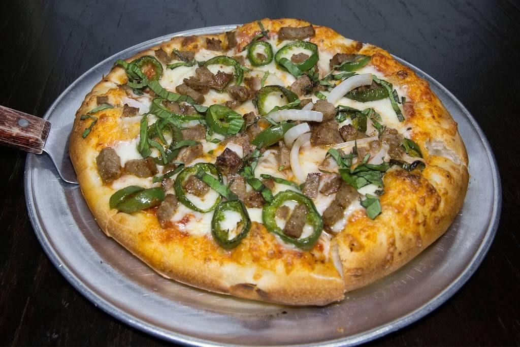 Wise Guys Pizzeria | restaurant | 311 S Oak St, Roanoke, TX 76262, USA | 6822372201 OR +1 682-237-2201