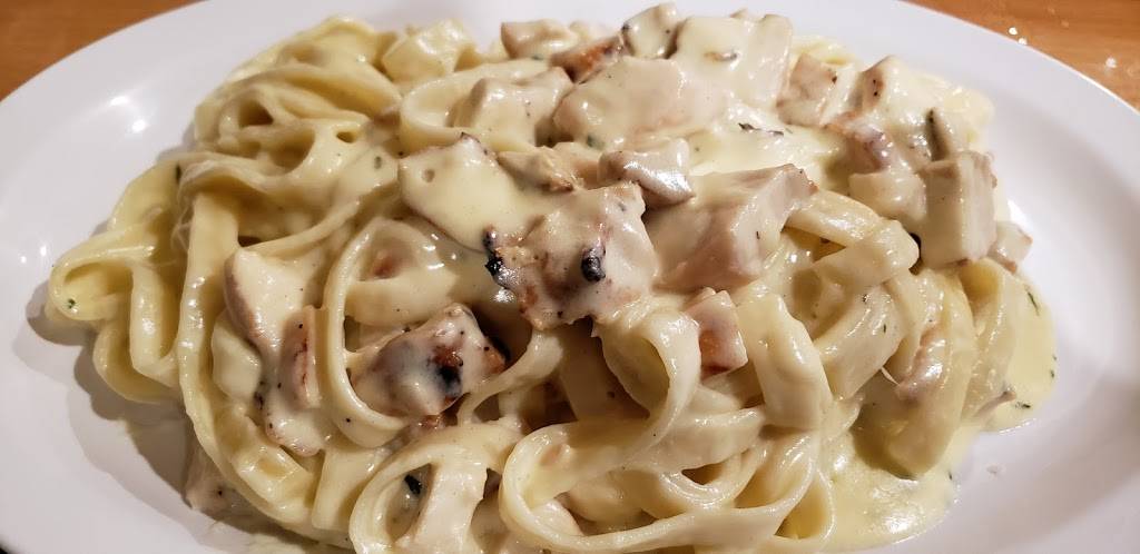 Sal and Sons | restaurant | 2026 N Riverside Ave suite g, Rialto, CA 92377, USA | 9099900292 OR +1 909-990-0292