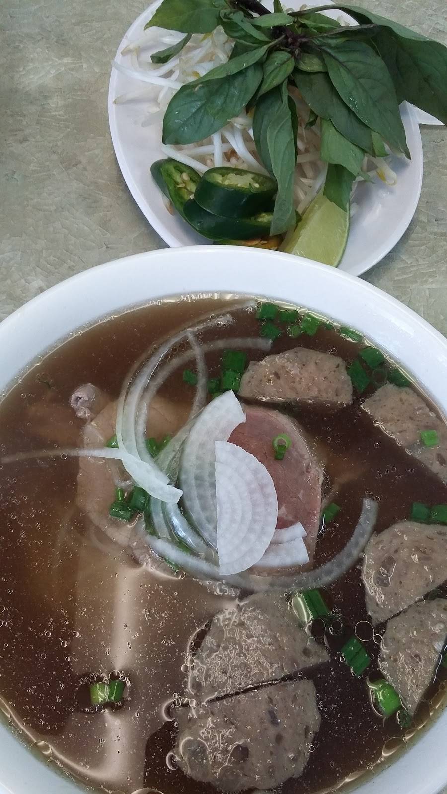Pho 7 Vietnamese Restaurant | restaurant | 1100 Carver Rd, Modesto, CA 95350, USA | 2095719655 OR +1 209-571-9655