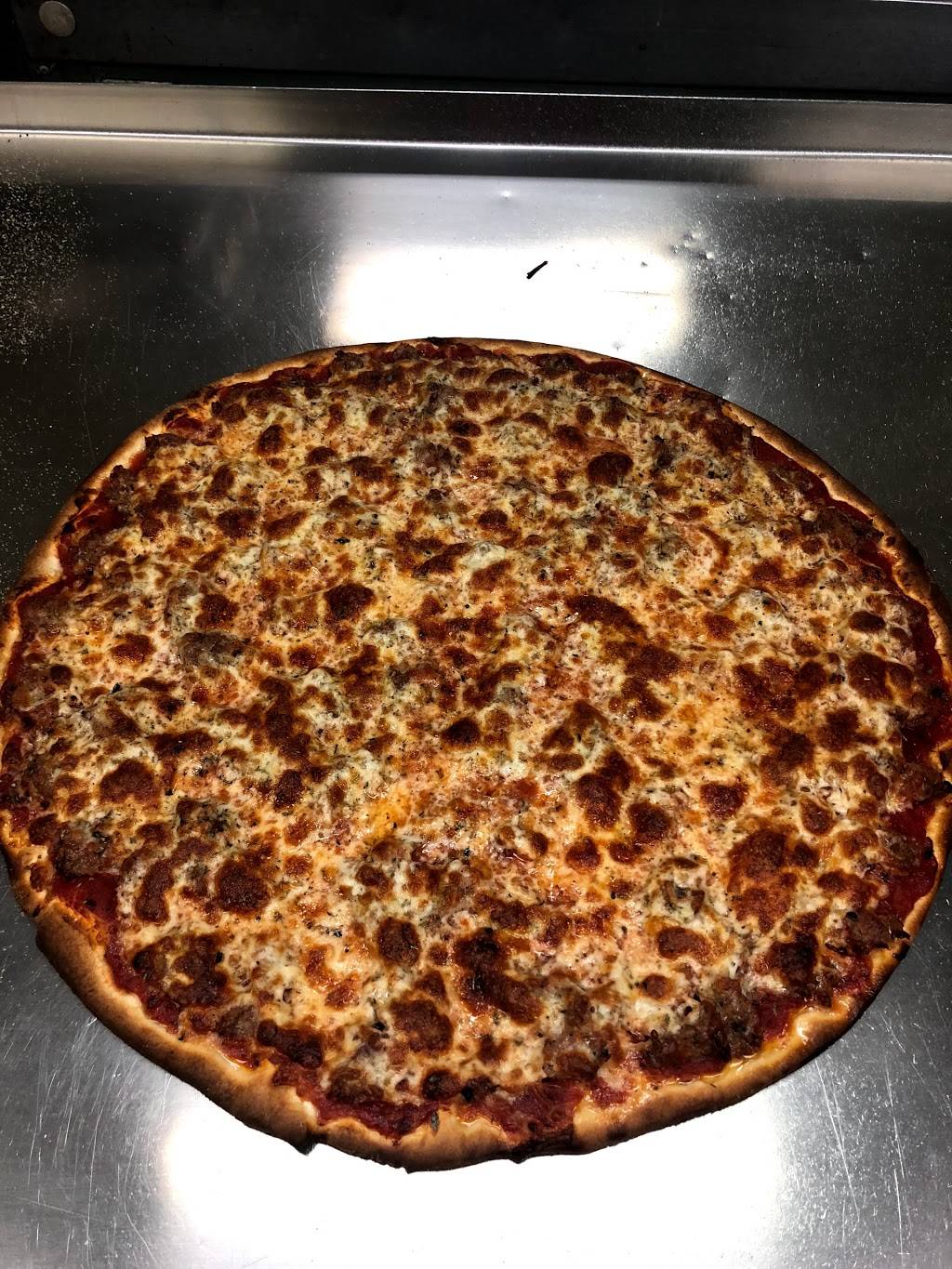 Rosatis Pizza | restaurant | 8137 Cass Avenue, Darien, IL 60561, USA | 6309602520 OR +1 630-960-2520