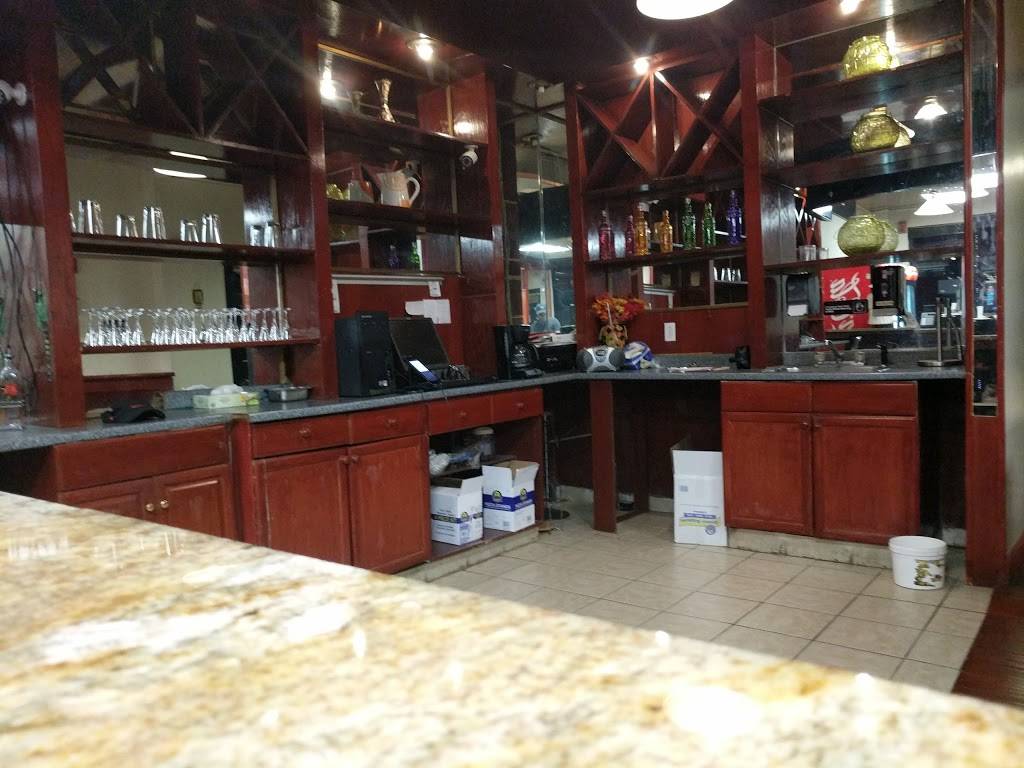 Rustica Pizza | restaurant | 146 Belgrade Ave, Roslindale, MA 02131, USA | 6173277707 OR +1 617-327-7707