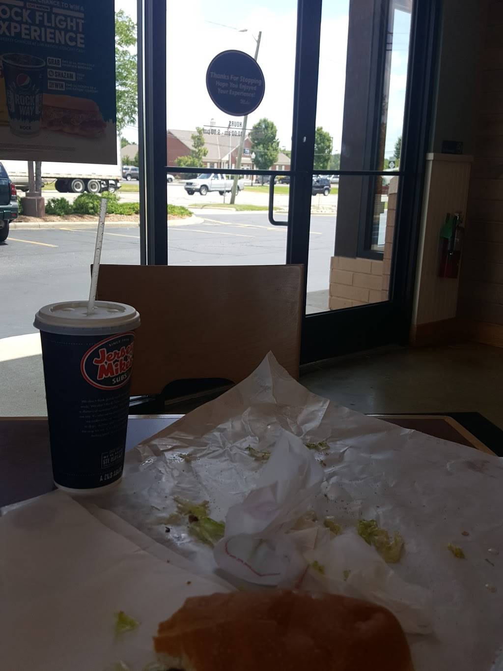 Jersey Mikes Subs | meal takeaway | 4403 Highland Rd, Waterford Twp, MI 48328, USA | 2489725150 OR +1 248-972-5150