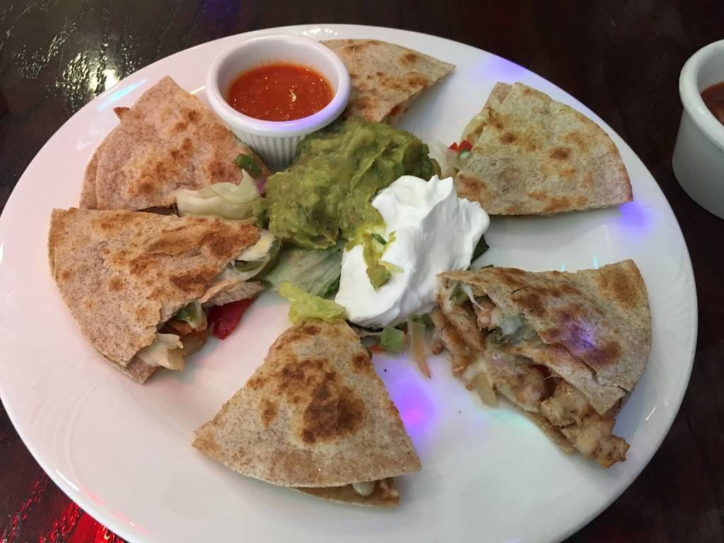 Mi Nidito | restaurant | 818 10th Ave, New York, NY 10019, USA | 2122650022 OR +1 212-265-0022