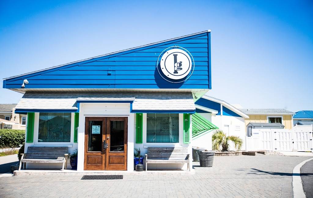 The Island Grille | restaurant | 401 Money Island Dr, Atlantic Beach, NC 28512, USA | 2522400000 OR +1 252-240-0000