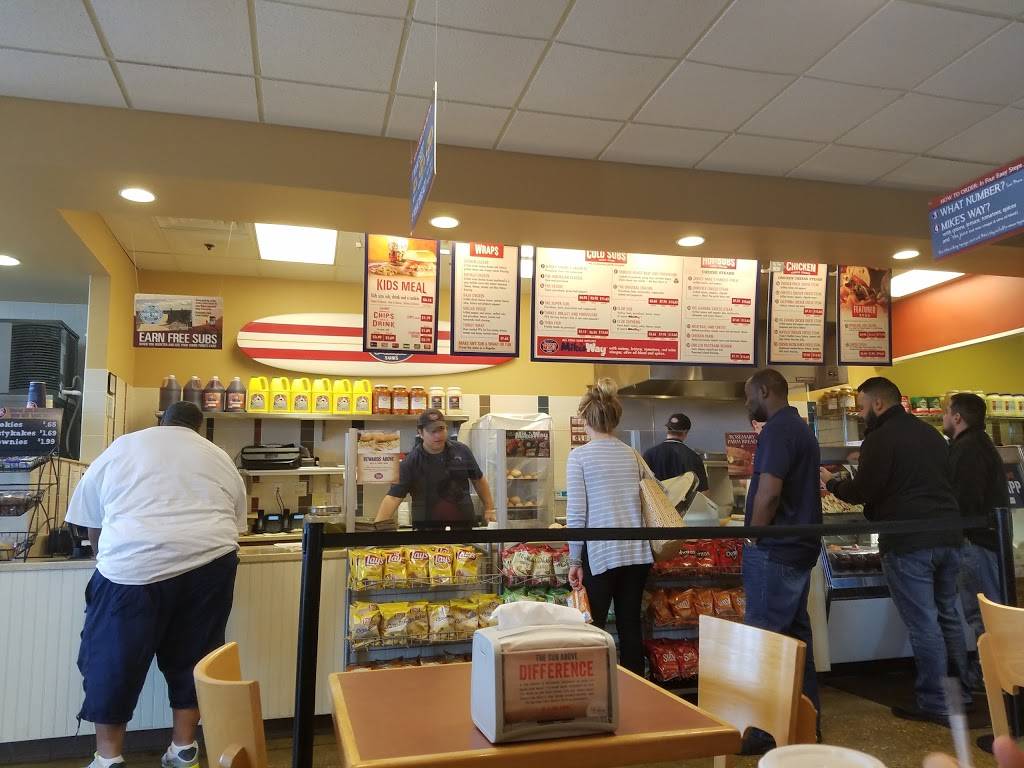Jersey Mikes Subs | meal takeaway | 5691 W Touhy Ave #22, Niles, IL 60714, USA | 8475882828 OR +1 847-588-2828