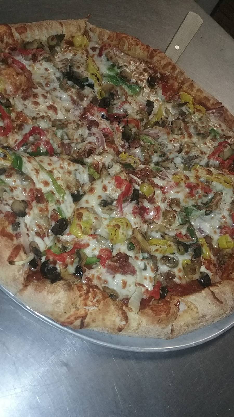 Pepperonis Gourmet Pizza - East Asheville | restaurant | 1115 Tunnel Rd, Asheville, NC 28805, USA | 8285759990 OR +1 828-575-9990