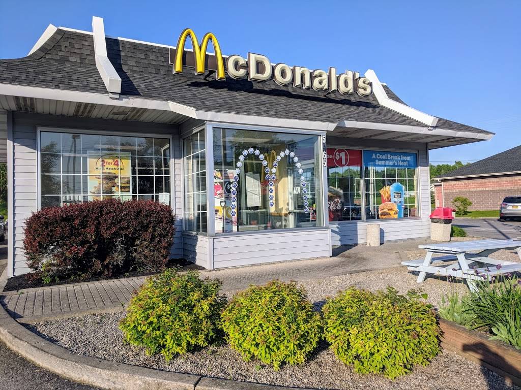 McDonalds | cafe | 5965 Big Tree Rd, Lakeville, NY 14480, USA | 5853462170 OR +1 585-346-2170