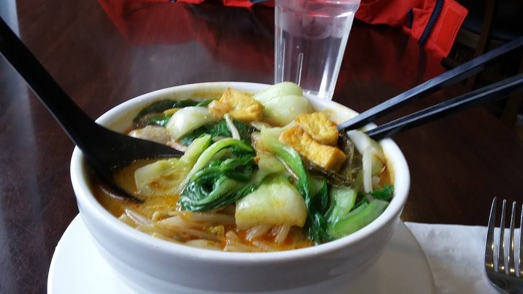 Basil Restaurant | restaurant | 142 Howe St, New Haven, CT 06511, USA | 2038654000 OR +1 203-865-4000