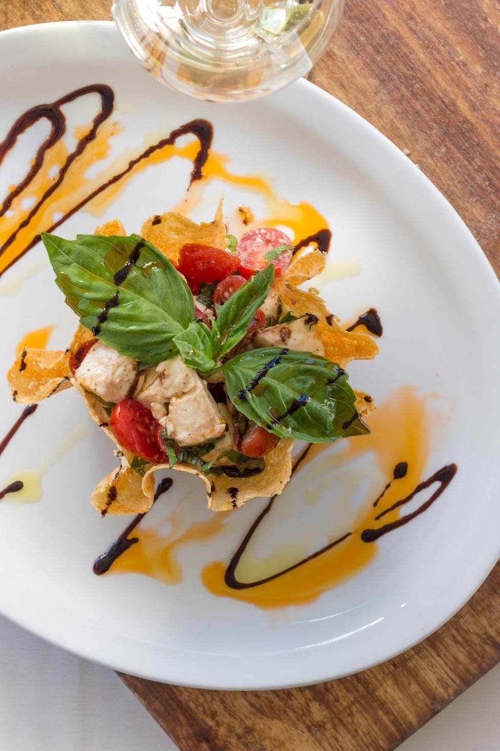 Ports of Italy, Rockport | restaurant | 141 Commercial St, Rockport, ME 04856, USA | 2072361011 OR +1 207-236-1011