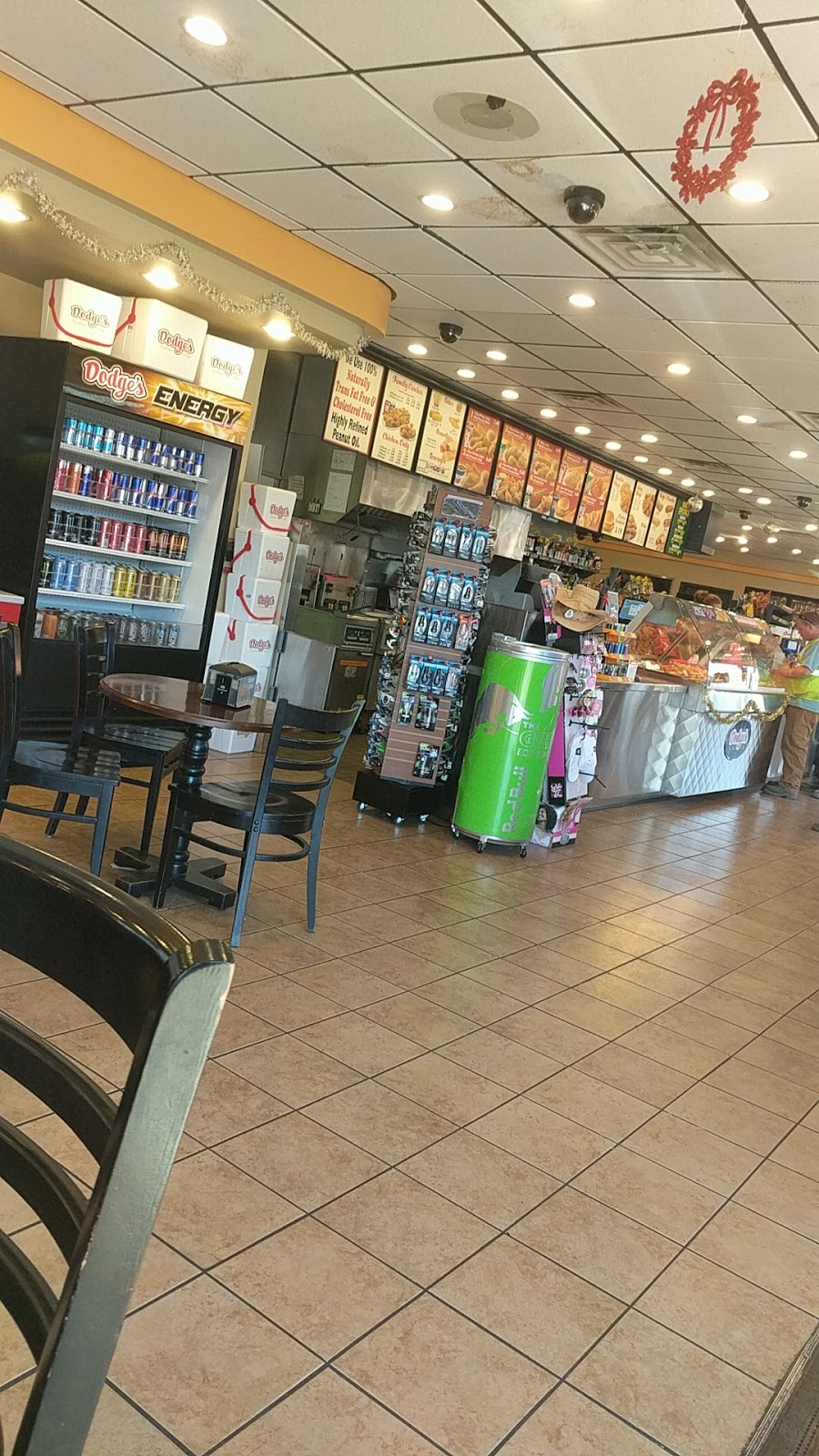 Dodges | restaurant | 801 N 2nd St, Booneville, MS 38829, USA | 6627287470 OR +1 662-728-7470