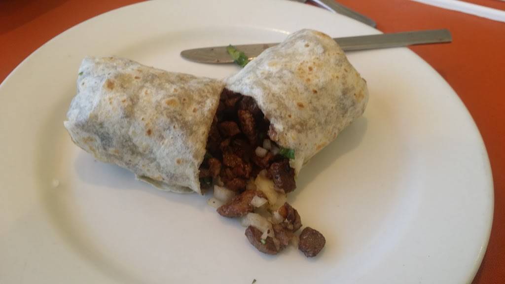 Lupes Lunch Room | restaurant | 1198 Mirasol St, Los Angeles, CA 90023, USA | 3232678623 OR +1 323-267-8623