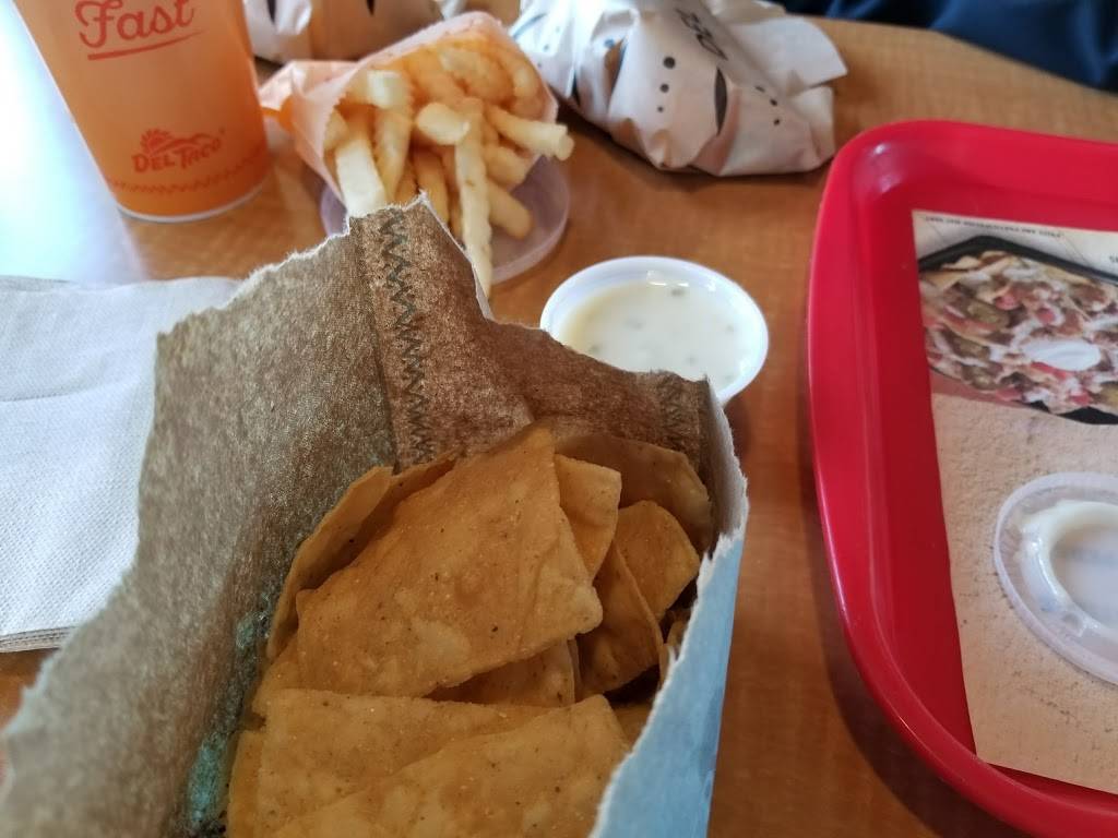 Del Taco | meal takeaway | 43 Union Blvd, Lakewood, CO 80228, USA | 3039862471 OR +1 303-986-2471