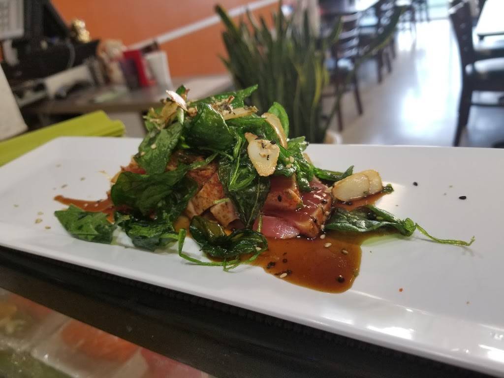 Orange Roll & Sushi | restaurant | 1963 Pacific Coast Hwy, Lomita, CA 90717, USA | 3105179912 OR +1 310-517-9912