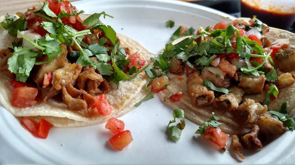 El Camion - Adentro | restaurant | 4301 Leary Way NW, Seattle, WA 98107, USA | 2067845411 OR +1 206-784-5411