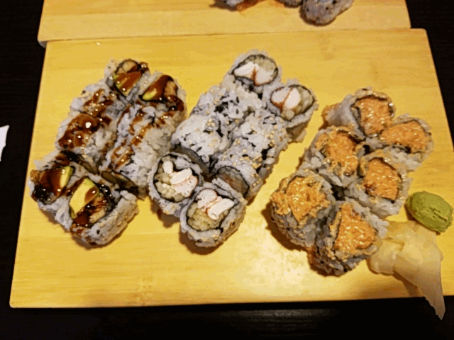 Tokyo fire | restaurant | 9811 Main St #101, Damascus, MD 20872, USA | 3014140350 OR +1 301-414-0350