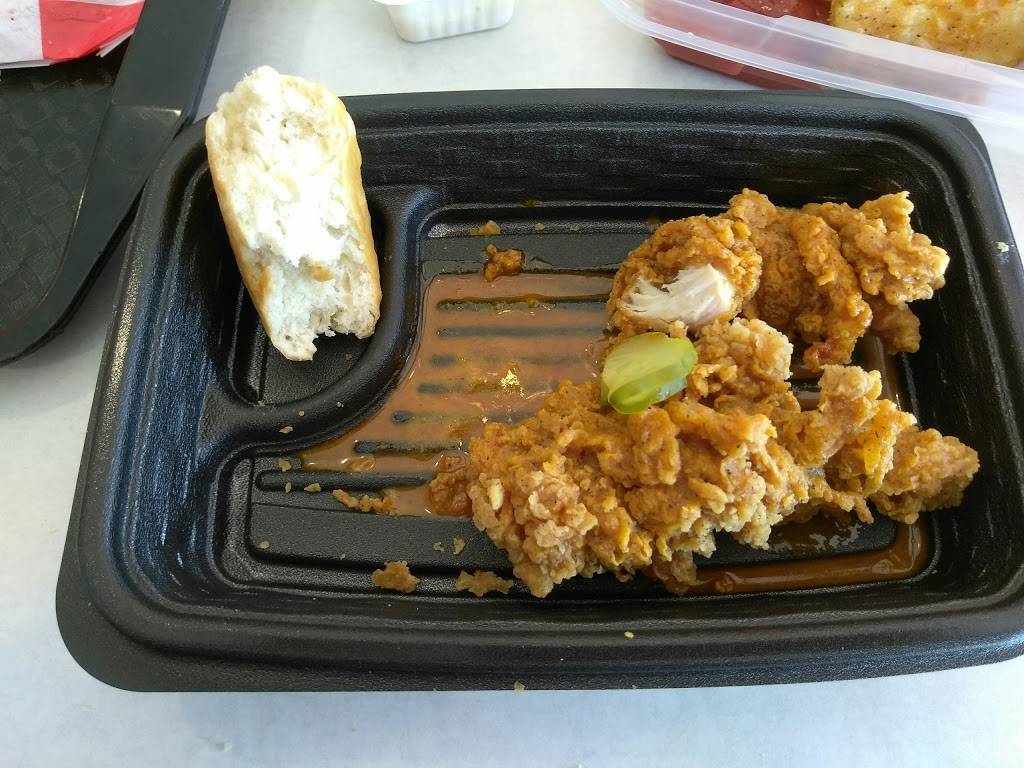 KFC | restaurant | 3780 Bee Ridge Rd, Sarasota, FL 34233, USA | 9419254535 OR +1 941-925-4535