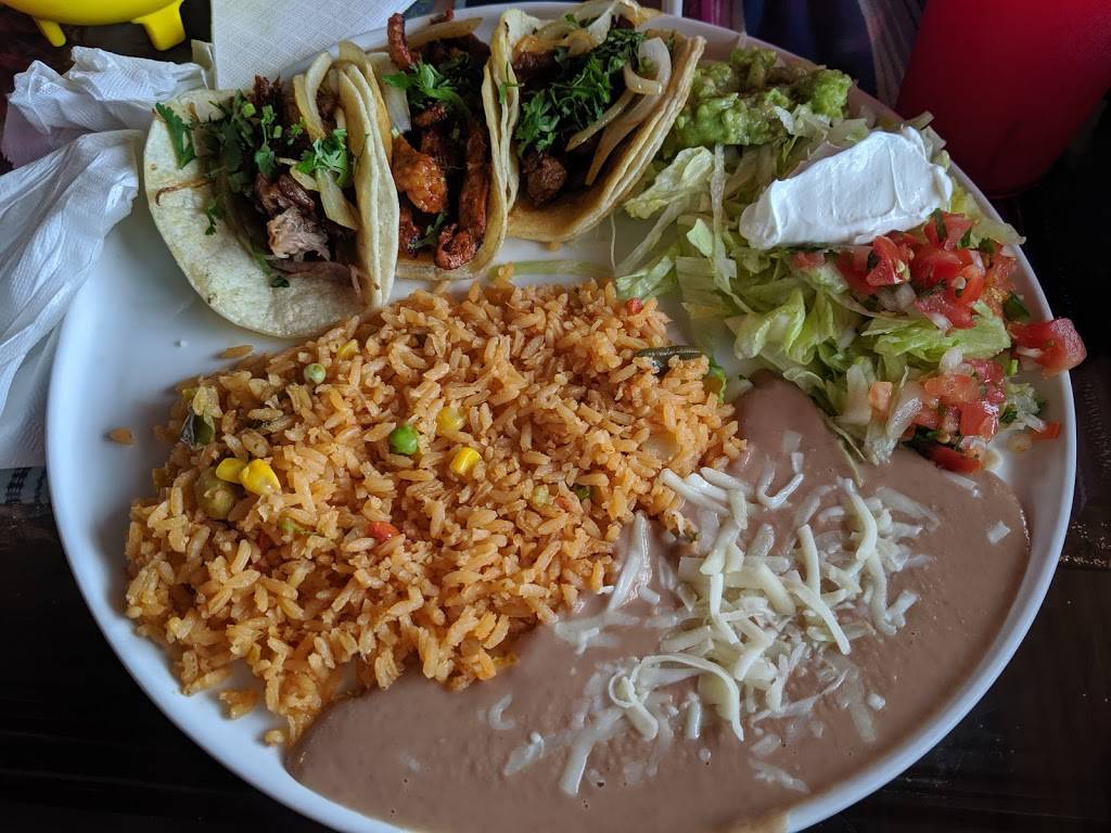 Fiesta Garibaldi Mexican Grill and Tequila Bar | restaurant | 8520 Kingston Pike, Knoxville, TN 37919, USA | 8652497011 OR +1 865-249-7011