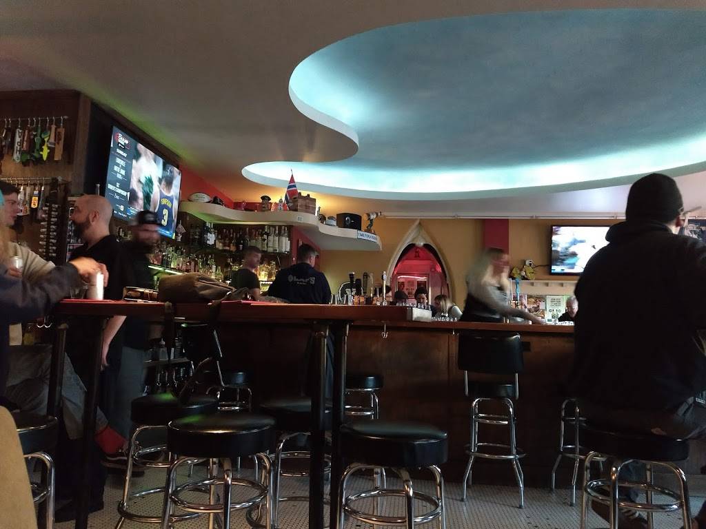 Olafs | restaurant | 6301 24th Ave NW, Seattle, WA 98107, USA | 2062976122 OR +1 206-297-6122