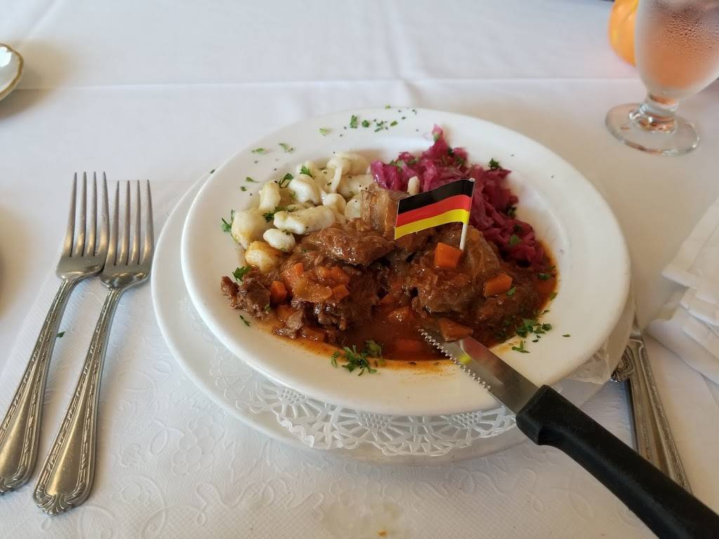 House of Gerhard | restaurant | 3927 75th St, Kenosha, WI 53142, USA | 2626945212 OR +1 262-694-5212