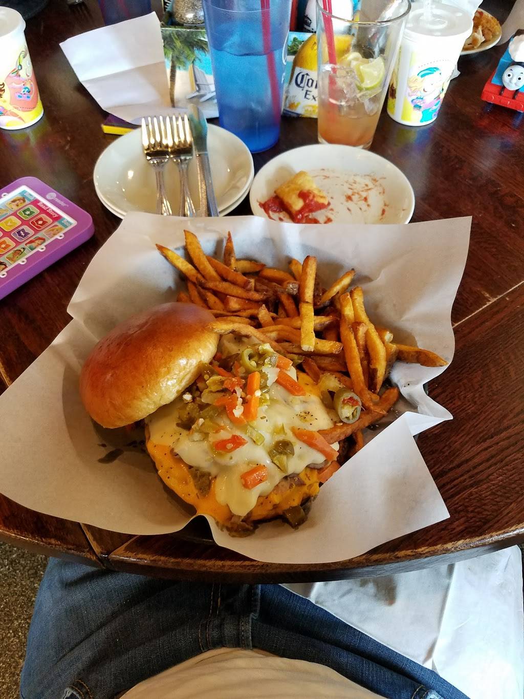 Another Round Bar & Grill | restaurant | 5141 Main St, Downers Grove, IL 60515, USA | 6309630333 OR +1 630-963-0333