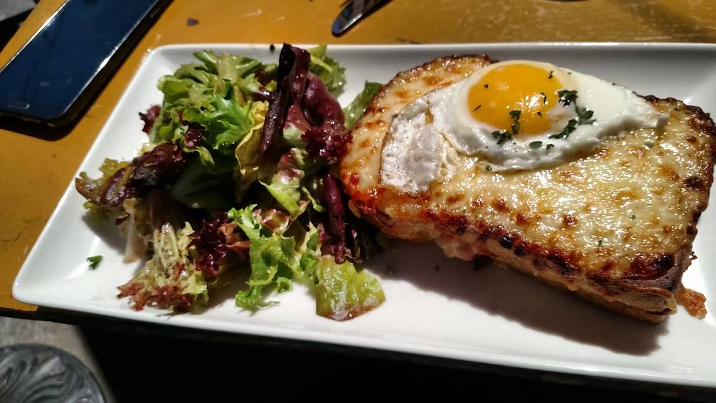 MOULIN | bakery | 248 Forest Ave, Laguna Beach, CA 92651, USA | 9497156990 OR +1 949-715-6990