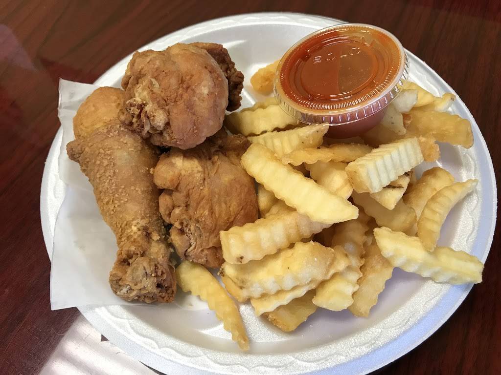 Capital Wings | restaurant | 3030 Woodley Rd, Montgomery, AL 36116, USA | 3344168727 OR +1 334-416-8727